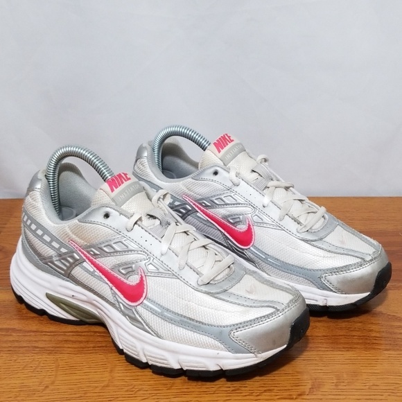 nike air initiator